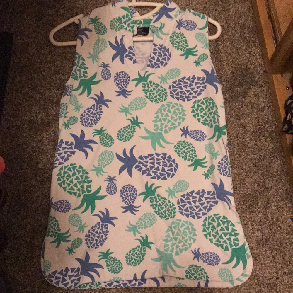 Pineapple tank top